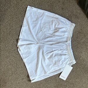 White Women's Lululemon Shorts